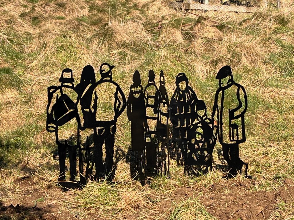 Winter-Walk-by-Martha-Ellis